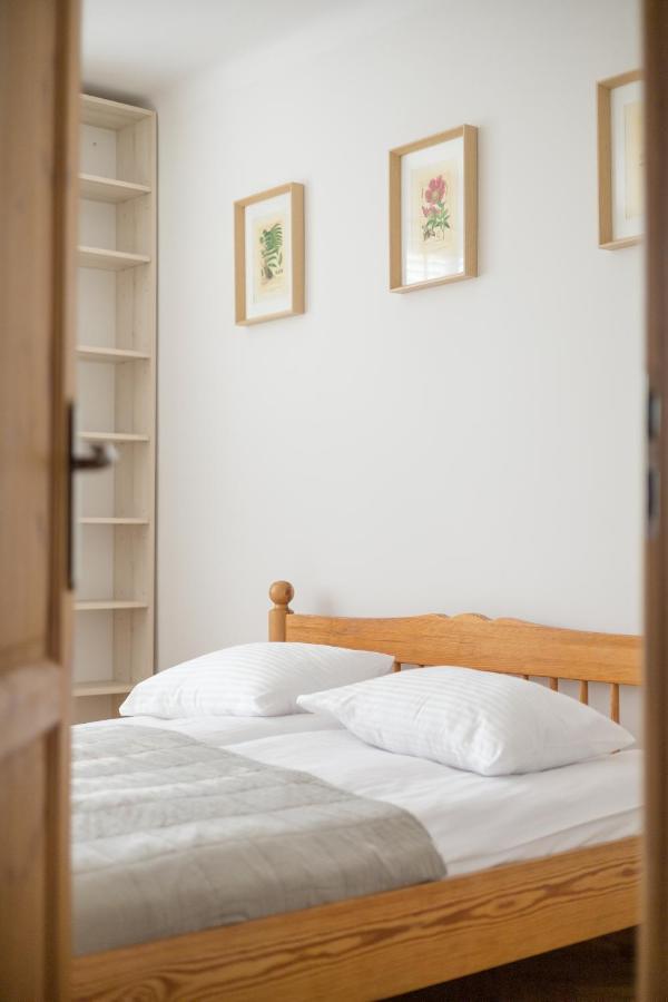 Piękna 2-Bedroom Apartment Warszawa Zewnętrze zdjęcie
