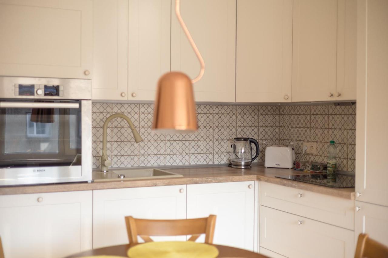 Piękna 2-Bedroom Apartment Warszawa Zewnętrze zdjęcie