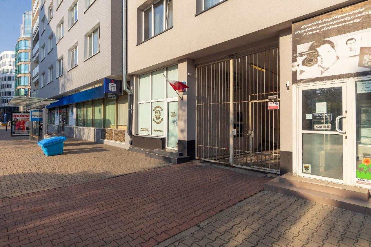 Piękna 2-Bedroom Apartment Warszawa Zewnętrze zdjęcie