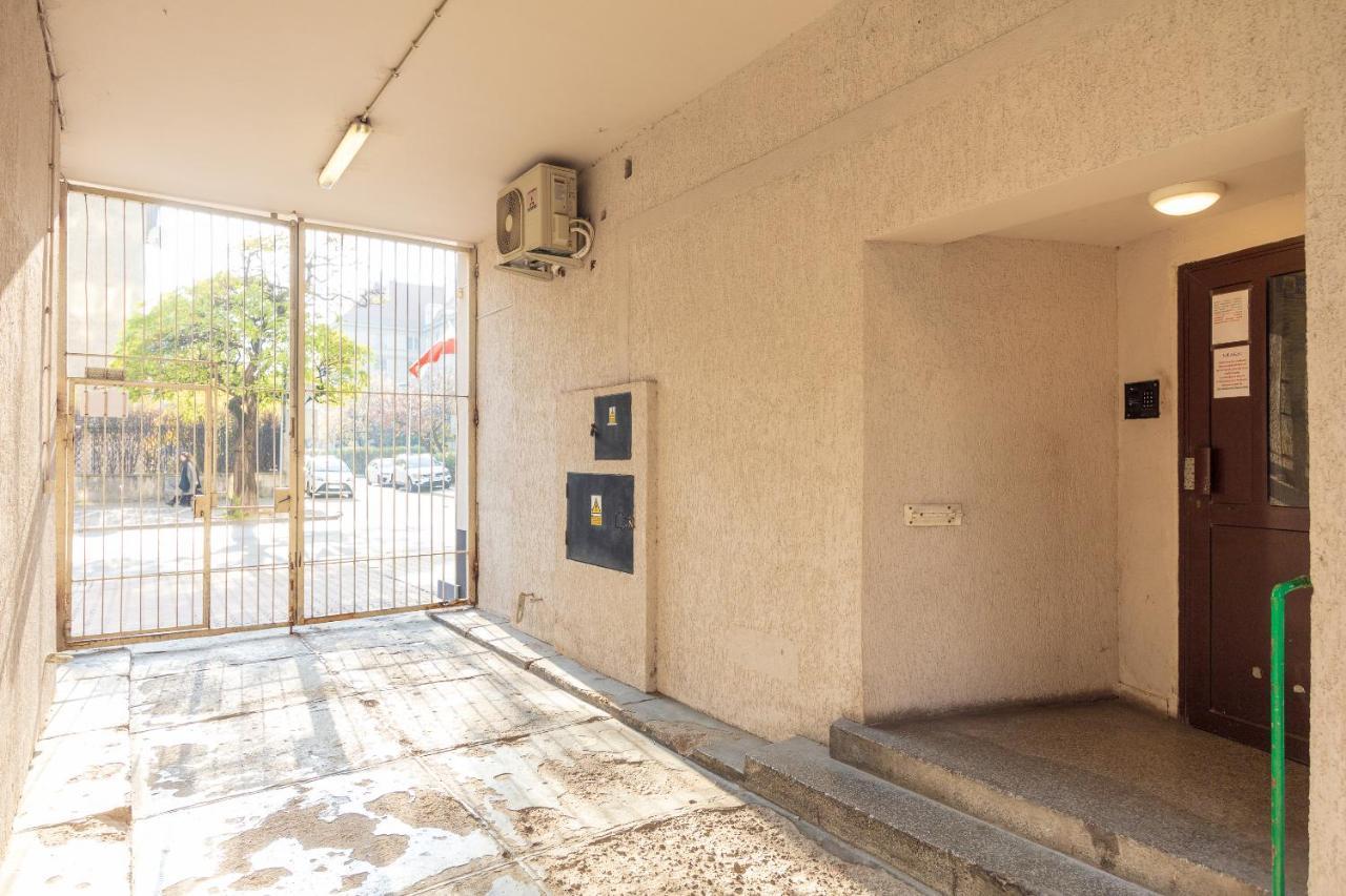 Piękna 2-Bedroom Apartment Warszawa Zewnętrze zdjęcie