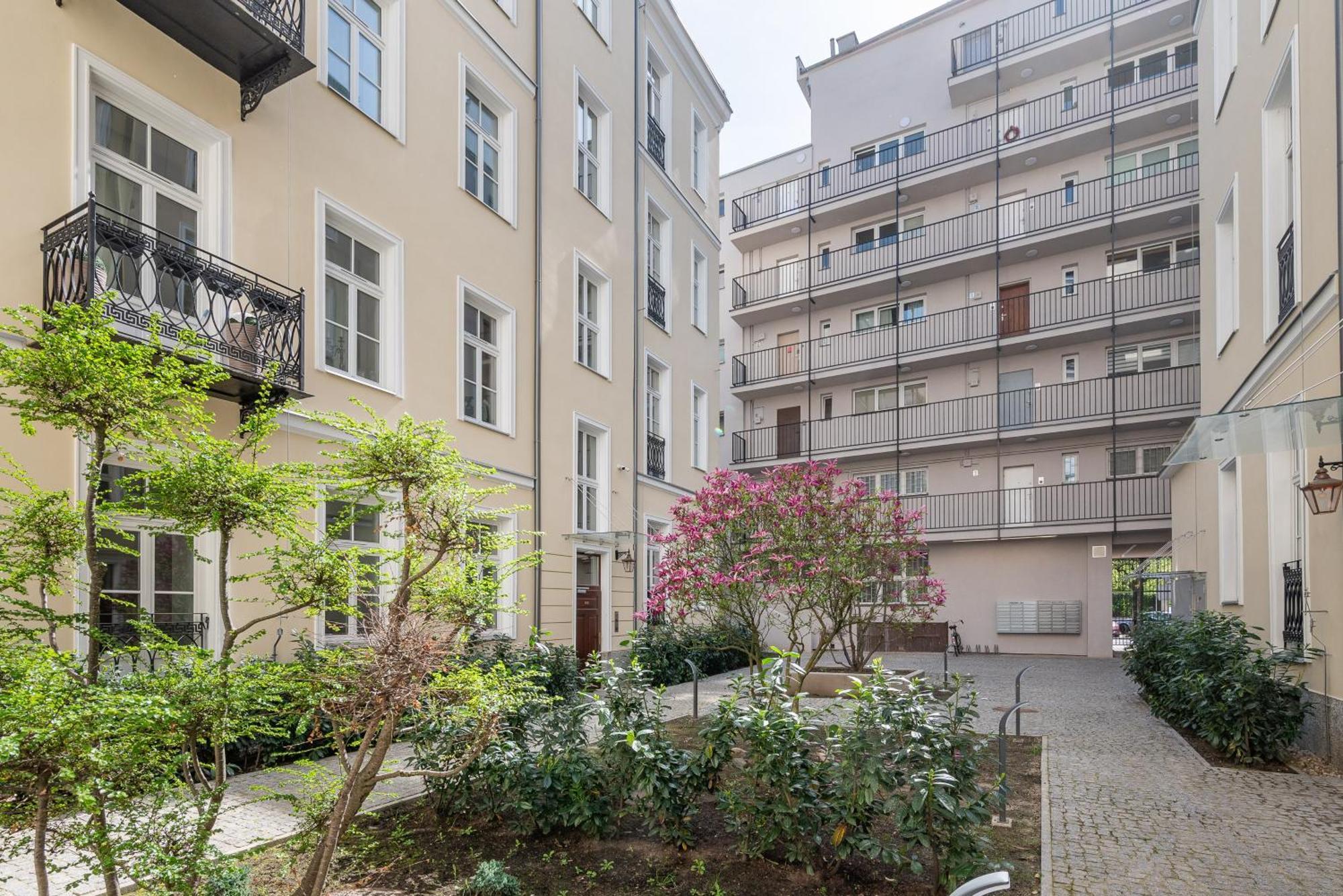 Piękna 2-Bedroom Apartment Warszawa Zewnętrze zdjęcie
